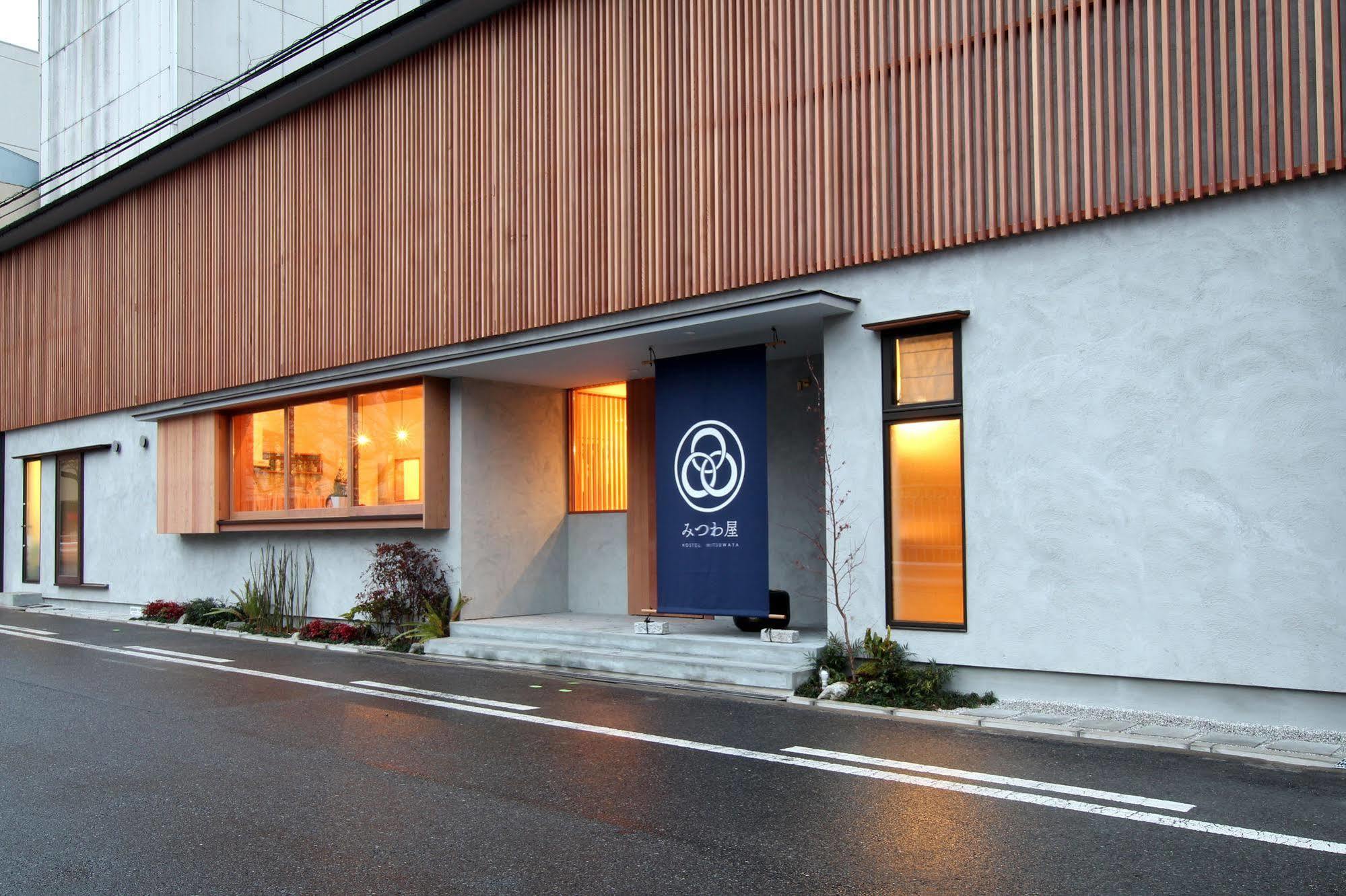 Hostel Mitsuwaya Osaka Ngoại thất bức ảnh